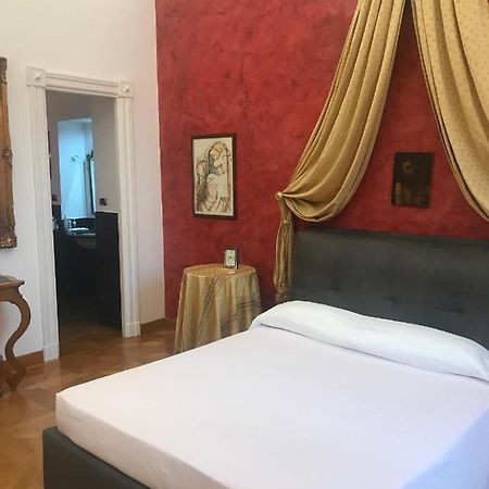 Elegante Appartamento Nel Centro Di Roma المظهر الخارجي الصورة